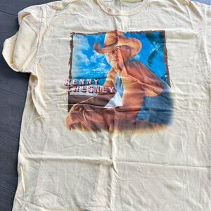 Vintage 2004 Kenny Chesney concert t-shirt